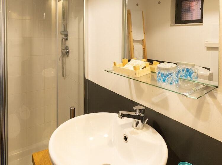 스탠다드 트리플 룸, Terrazza Santa Chiara