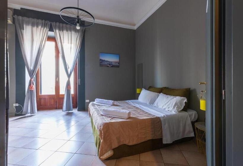 اتاق استاندارد با بالکن, Terrazza Santa Chiara