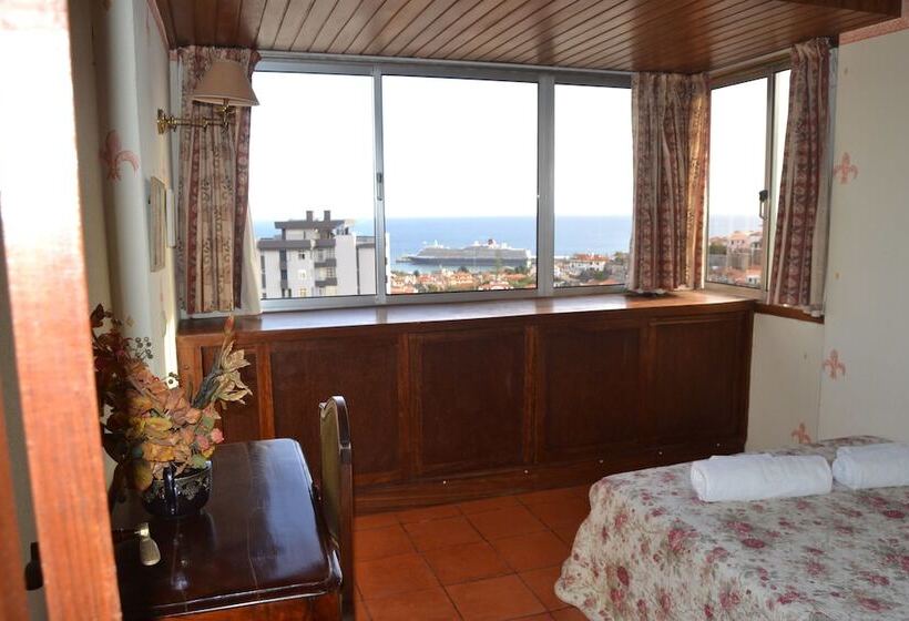 １ベッドルームペントハウスアパート, Casal São João Cottages