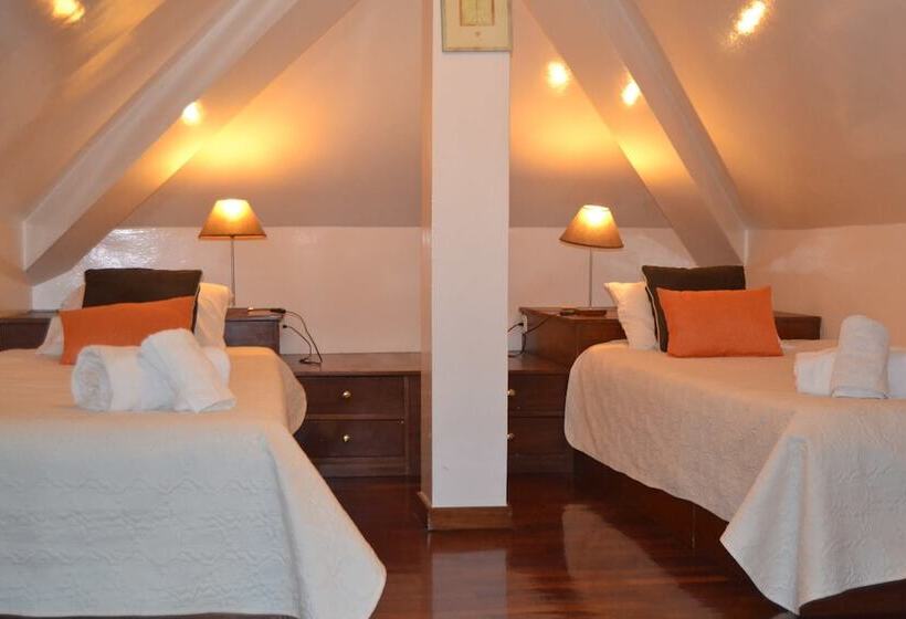 ドゥプレックスルーム, Casal São João Cottages