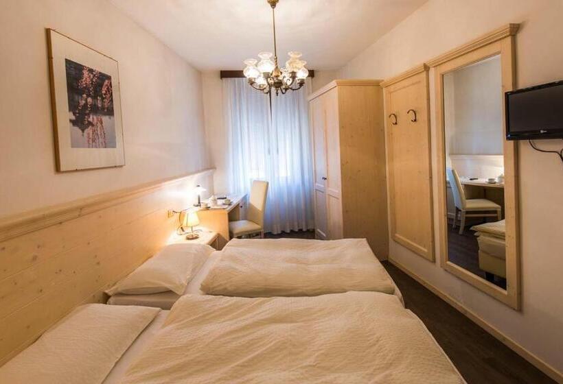 غرفة قياسية, Albergo Antica Rosa