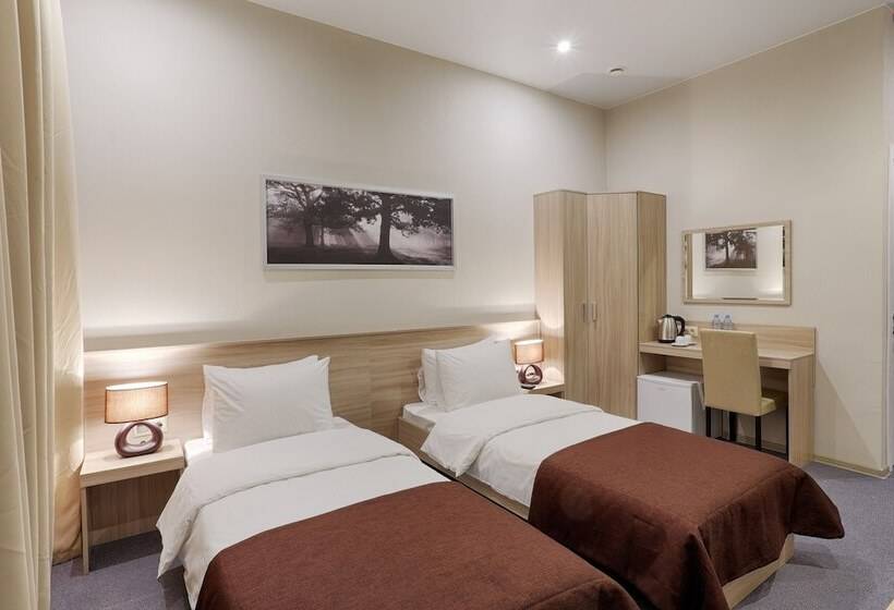 스탠다드 룸, Marx