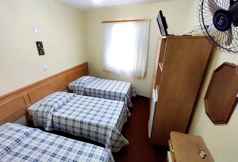 スタンダードトリプルルーム, Pousada águas De Lindoia