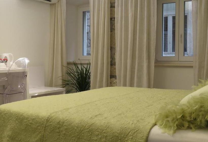 디럭스 룸, Apartments Giron