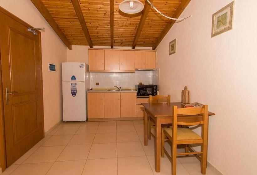 דירת חדר, Poseidon Apartments