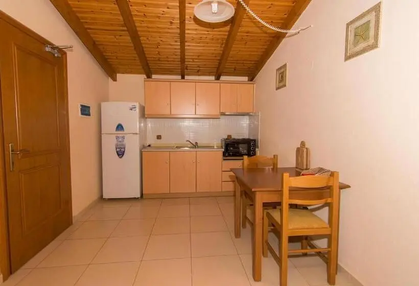 آپارتمان 1 خوابه, Poseidon Apartments