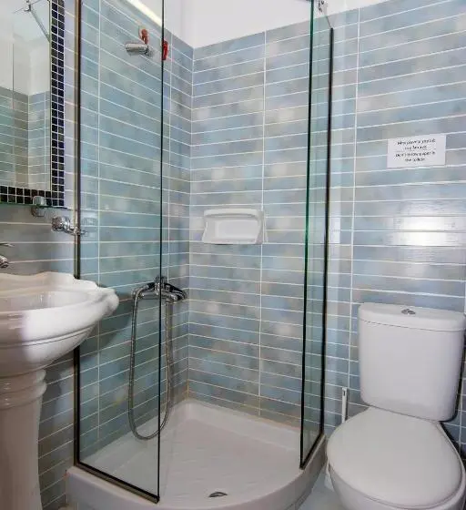 اتاق استاندارد سه نفره, Poseidon Apartments