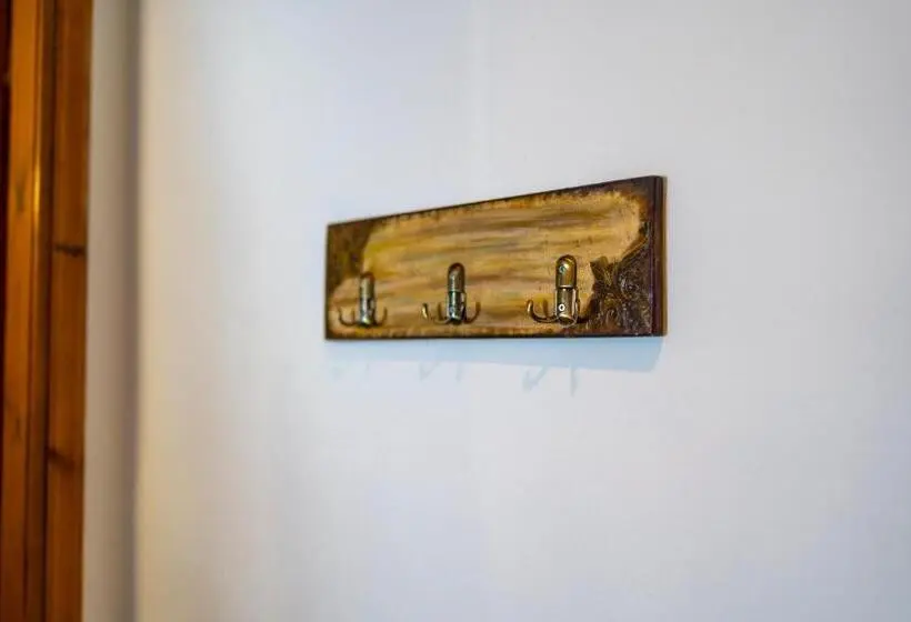 اتاق استاندارد سه نفره, Poseidon Apartments