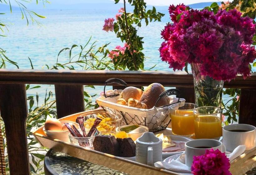 חדר סטנדרט לשלושה, Poseidon Apartments