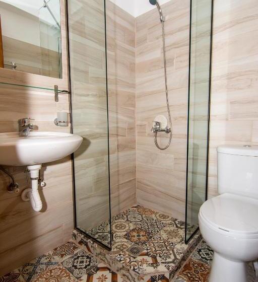 חדר סטנדרט לשלושה, Poseidon Apartments