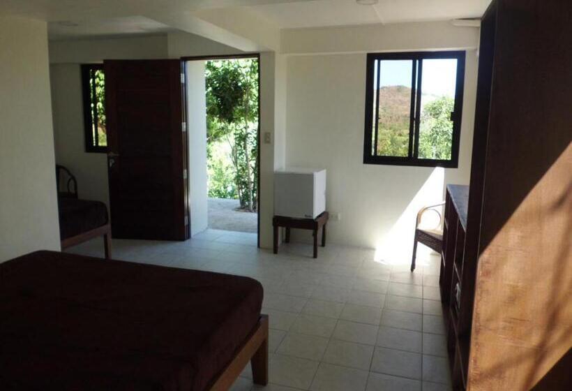 اتاق سوپریور, The Riverhouse