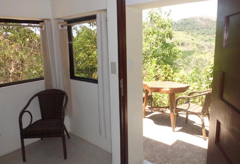 اتاق سوپریور, The Riverhouse