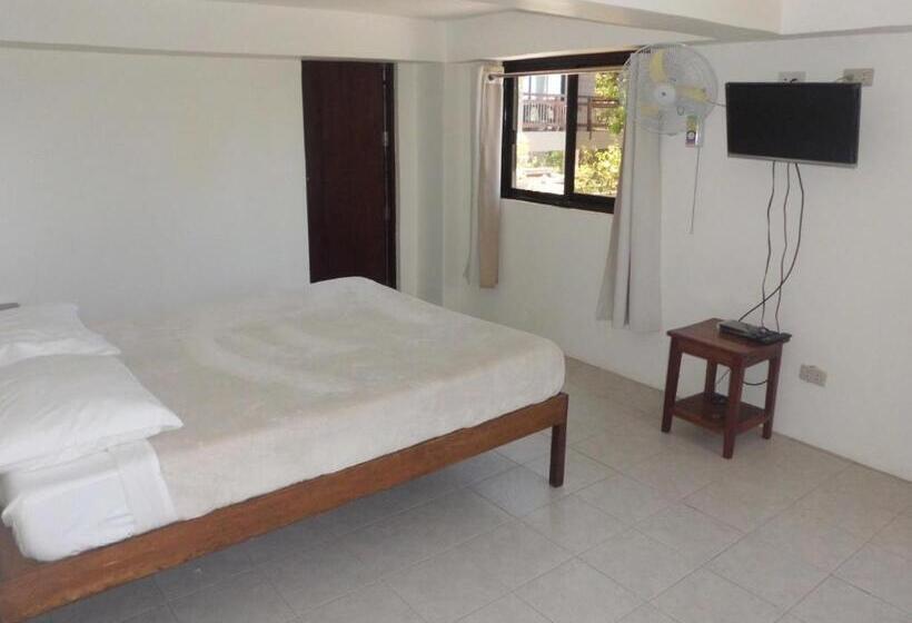 اتاق سوپریور, The Riverhouse