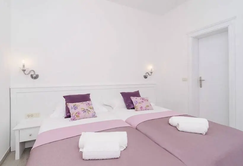 １ベッドルームのコンフォーとアパートメント, Bed&breakfast Sorgo Palace