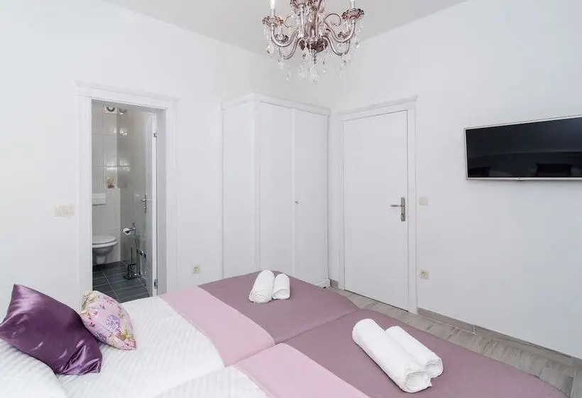 １ベッドルームのコンフォーとアパートメント, Bed&breakfast Sorgo Palace