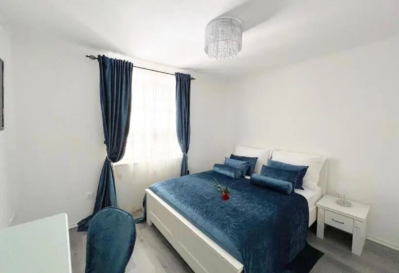 コンフォートルーム, Bed&breakfast Sorgo Palace