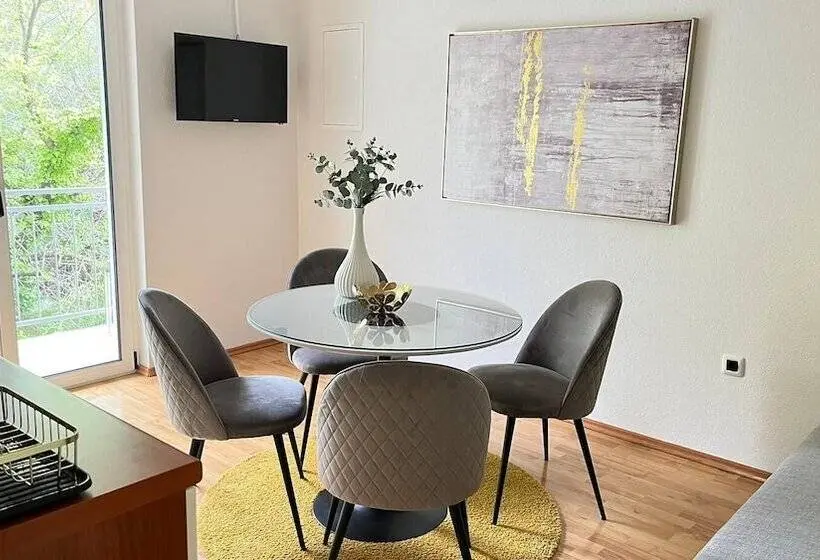 バルコニー付き１ベッドルームアパートメント, Guesthouse čivljak