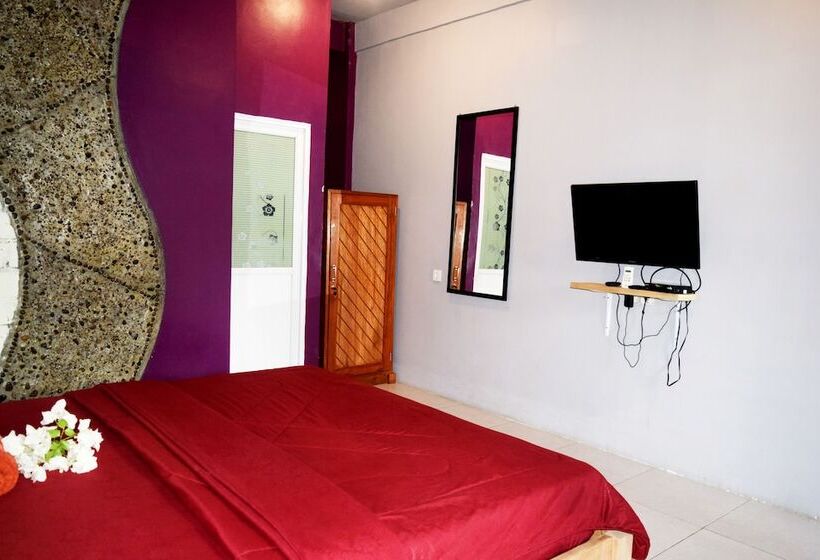 高级大房间, Panda Cottage