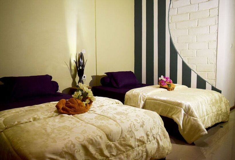 高级大房间, Panda Cottage