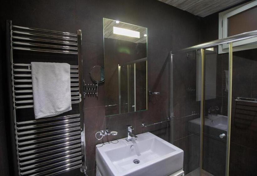 اتاق لوکس, Sui Tetti Luxury Rooms