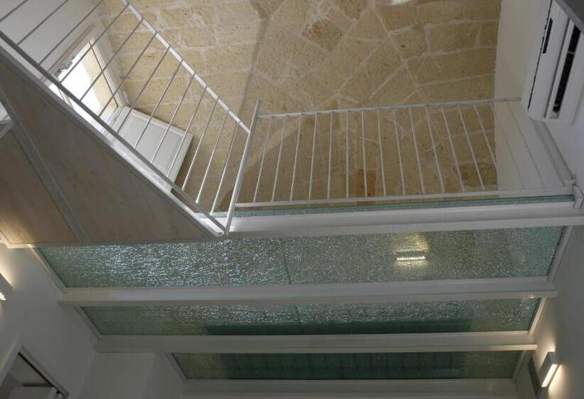 اتاق لوکس, Sui Tetti Luxury Rooms