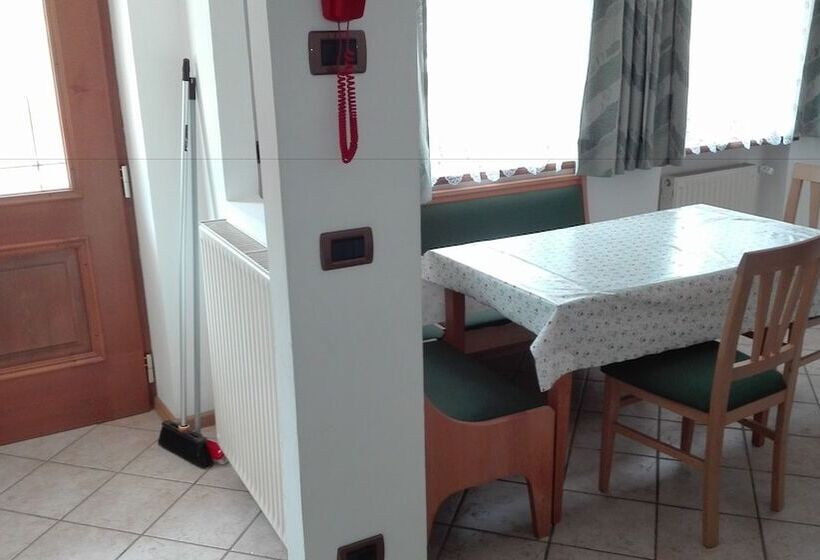 带1个卧室的公寓, Garni Astor