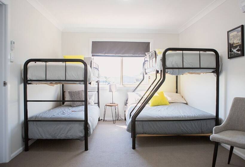 חדר משפחתי, Skylodge Temora