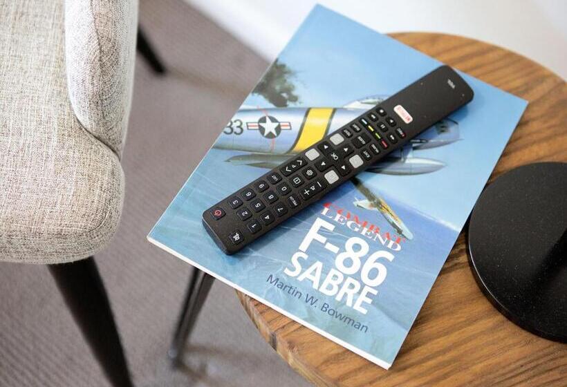 חדר משפחתי, Skylodge Temora