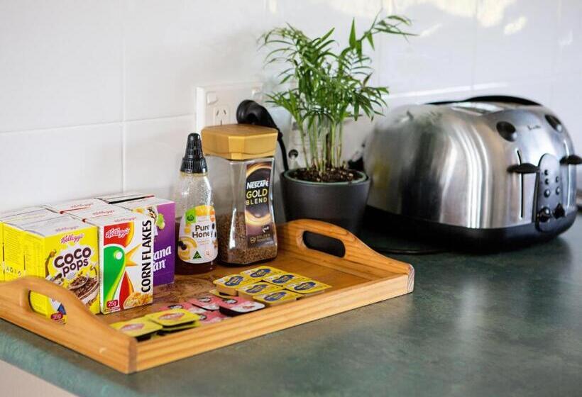 חדר משפחתי, Skylodge Temora