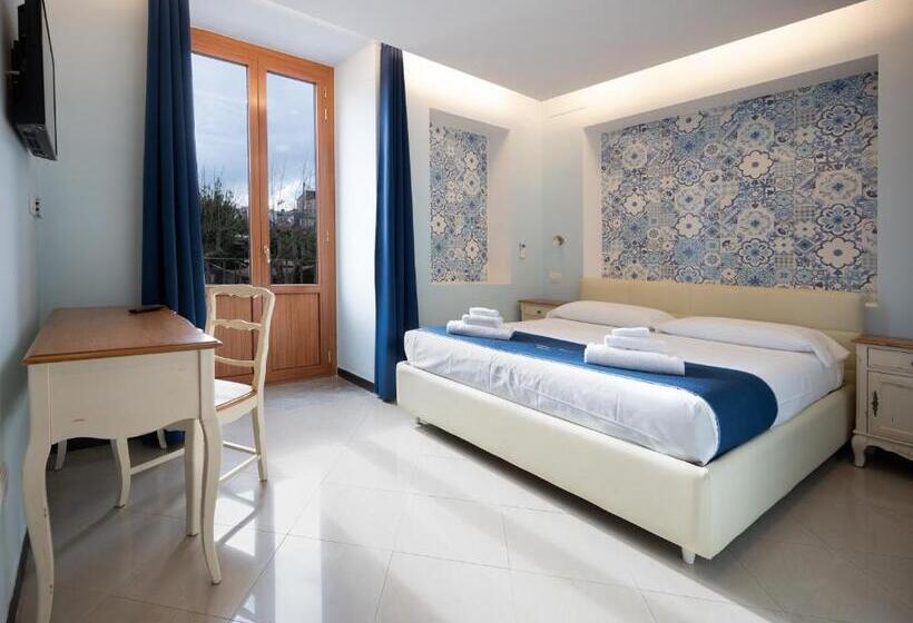 חדר דלוקס לארבעה, Sorrento Coast Relais