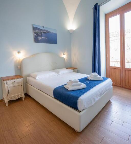 חדר דלוקס, Sorrento Coast Relais