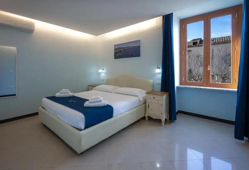 デラックストリプルルーム, Sorrento Coast Relais