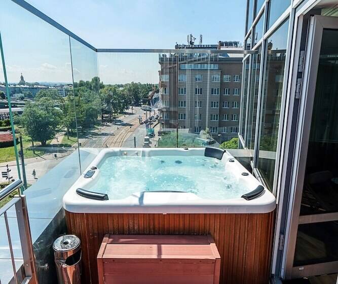 غرفة دور أخير, Aparthotel Best Views