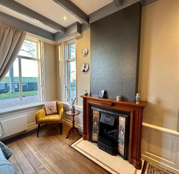 标准工作室, De Stadshoeve