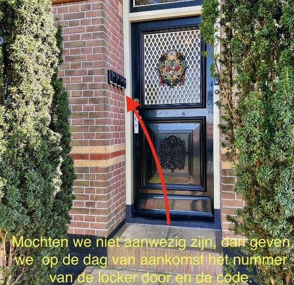 豪华房间, De Stadshoeve