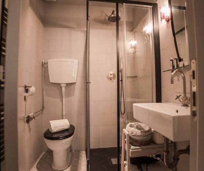 اتاق استاندارد با چشمانداز باغ, La Fonderia Firenze