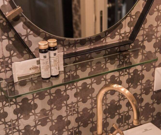 اتاق لوکس, La Fonderia Firenze