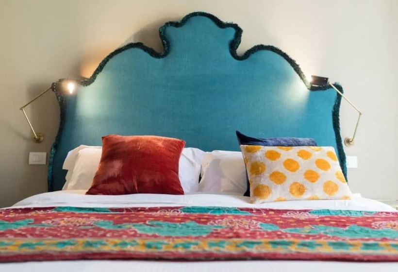 اتاق خانوادگی, La Fonderia Firenze