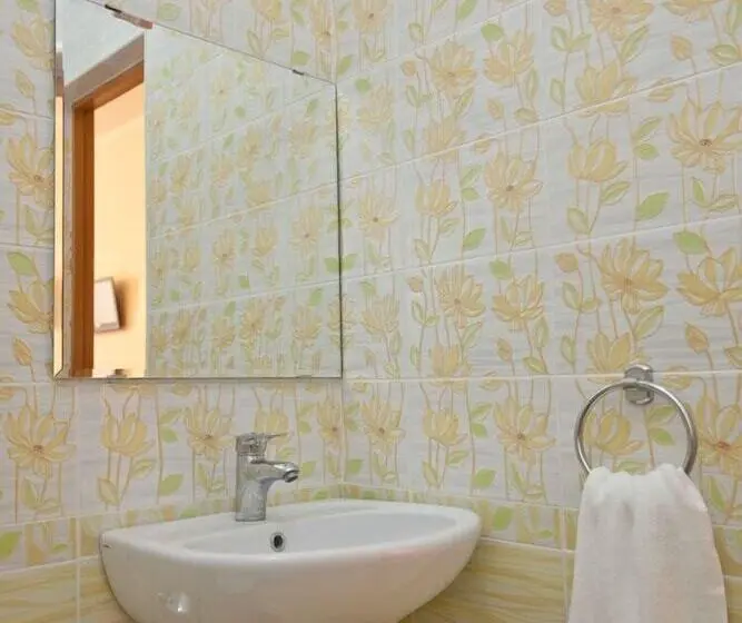 اتاق کلاسیک, Guest House Africa