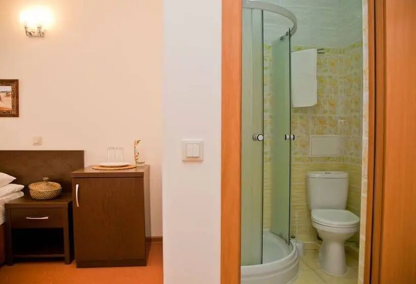 اتاق کلاسیک, Guest House Africa