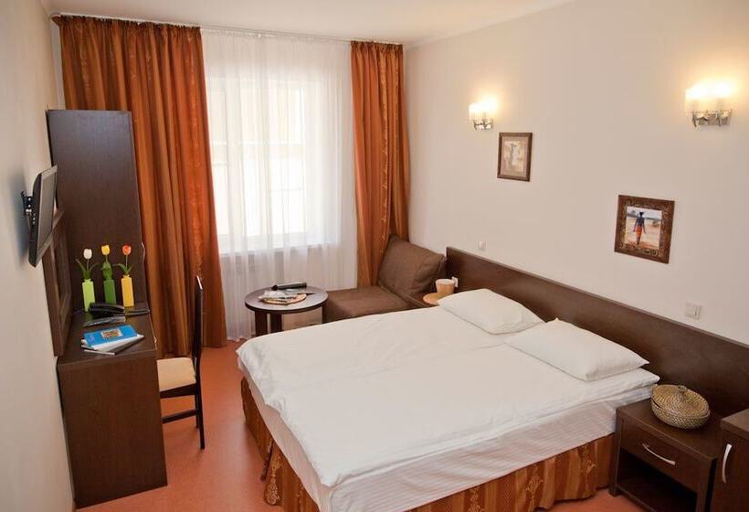 اتاق کلاسیک, Guest House Africa