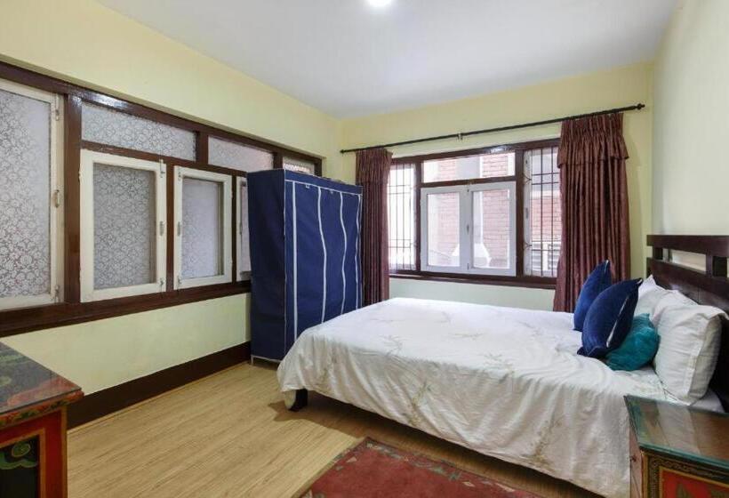 آپارتمان 3 خوابه, Kathmandu Nomad