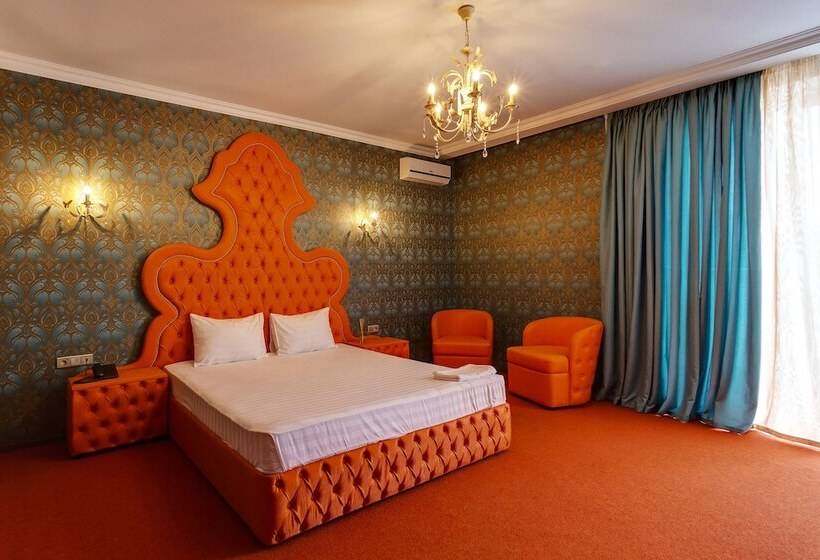 اتاق لوکس, Marton Boutique And Spa