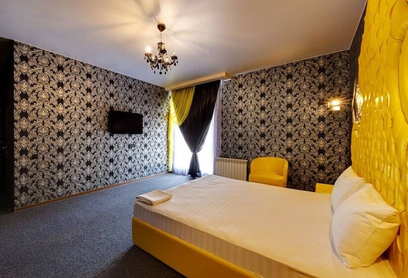 اتاق لوکس, Marton Boutique And Spa