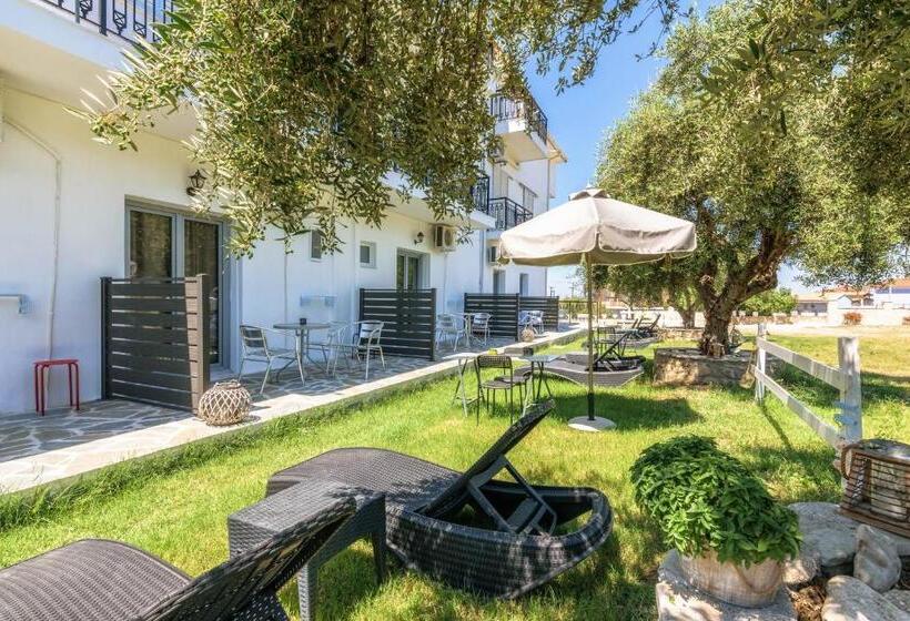 استودیو استاندارد با بالکن, Denise Studios And Apartments