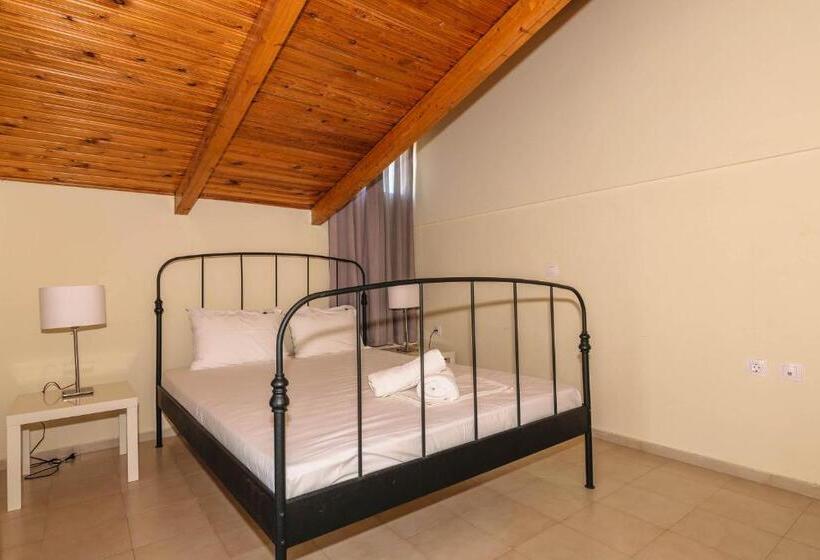 آپارتمان 3 خوابه, Denise Studios And Apartments