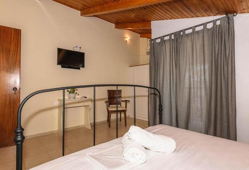 آپارتمان 3 خوابه, Denise Studios And Apartments