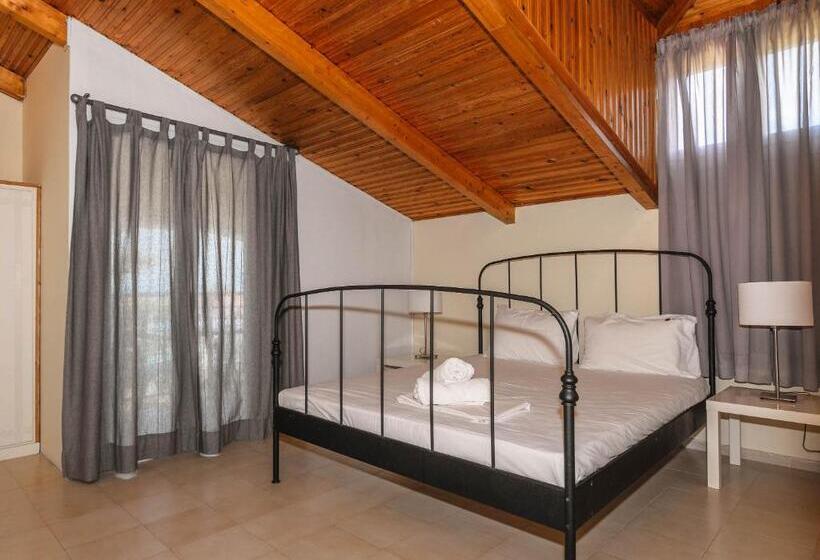 آپارتمان 3 خوابه, Denise Studios And Apartments