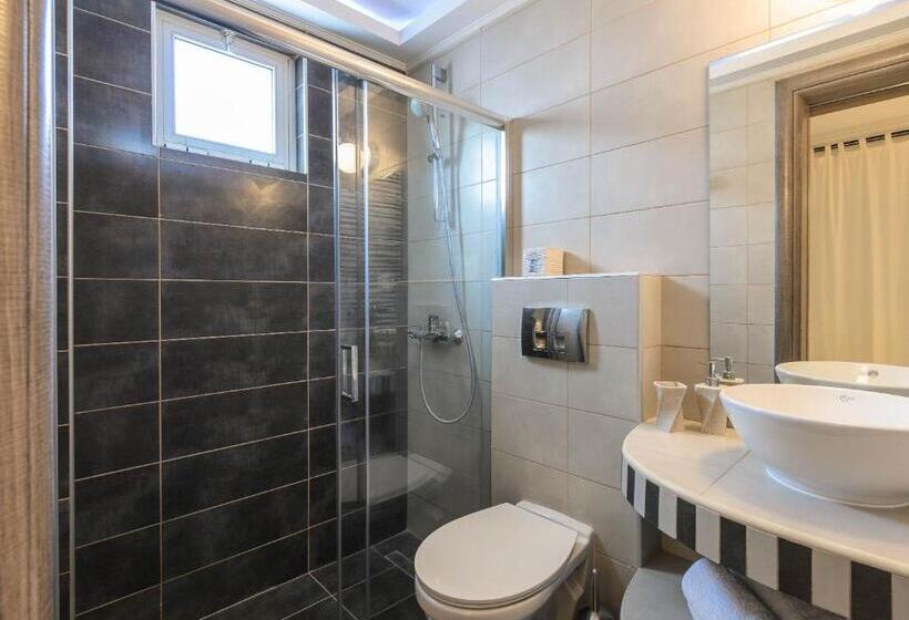 اتاق استاندارد سه تخته با بالکن, Denise Studios And Apartments