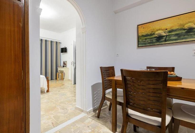 شقة غرفة واحدة, Denise Studios And Apartments
